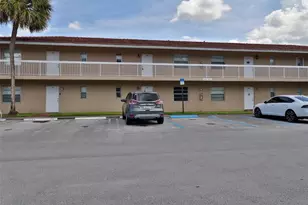 9930 Twin Lakes Dr, Coral Springs, FL 33071 - Photo 1