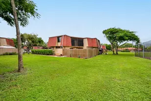 22940 Oxford Pl, Boca Raton, FL 33433 - Photo 1