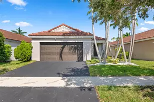 1425 Majesty Terrace, Weston, FL 33327 - Photo 1