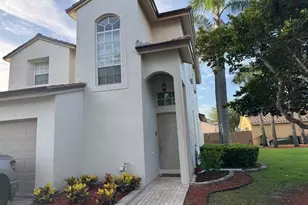 17021 NW 10th St, Pembroke Pines, FL 33028 - Photo 1