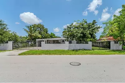 745 NW 144th Street, Miami, FL 33168 - Photo 1