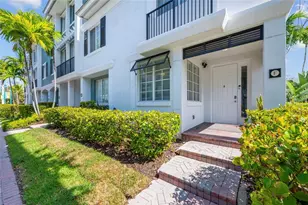 240 NE 2nd St, Delray Beach, FL 33444 - Photo 1