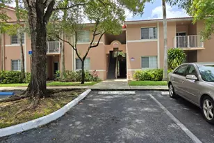 3231 Sabal Palm Manor, Hollywood, FL 33024 - Photo 1