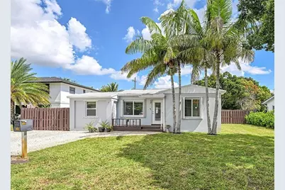 801 SW 14th Ct, Fort Lauderdale, FL 33315 - Photo 1