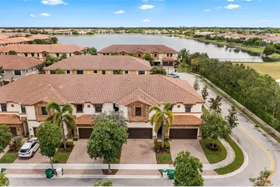 9573  Town Parc Cir S, Parkland, FL 33076 - Photo 1