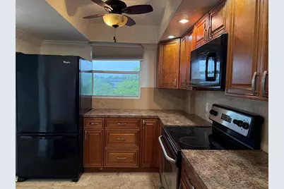 109  Royal Park Dr, Unit #4 H, Oakland Park, FL 33309 - Photo 1