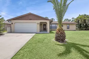 834 SE Walters Terrace, Port Saint Lucie, FL 34983 - Photo 1