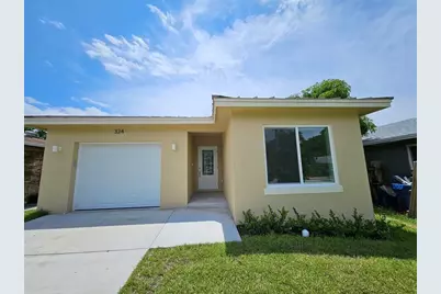324 NE 34th St, Oakland Park, FL 33334 - Photo 1