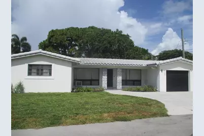 1703 NE 24th Street, Wilton Manors, FL 33305 - Photo 1