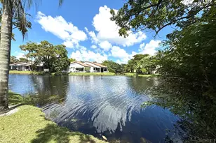 712 SW 88th Terrace, Plantation, FL 33324 - Photo 1