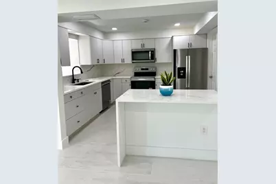 300 SW 12th St, Boca Raton, FL 33432 - Photo 1