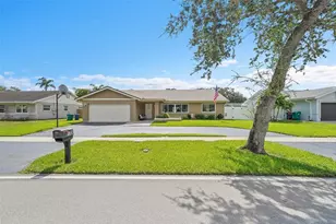 5724 SW 118th Ave, Cooper City, FL 33330 - Photo 1