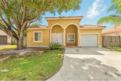 20810 SW 86th Pl, Cutler Bay, FL 33189 - Photo 1