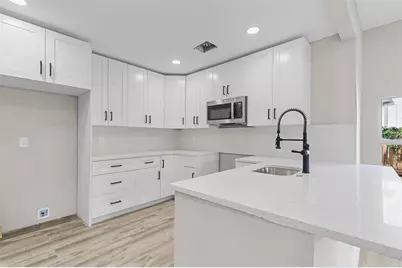 634 37th Street, West Palm Beach, FL 33407 - Photo 1