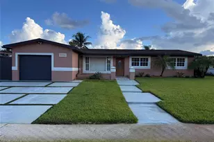 10911 NW 18th Pl, Pembroke Pines, FL 33026 - Photo 1