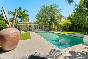 1635 Seabreeze Blvd, Fort Lauderdale, FL 33316 - Photo 1