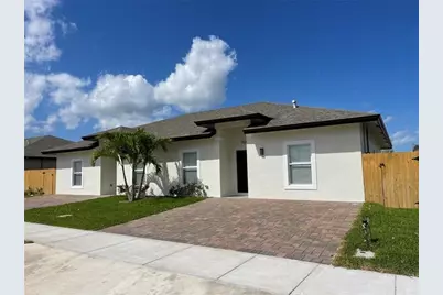 1530 W 26th Ct, Riviera Beach, FL 33404 - Photo 1