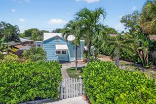 927 McIntosh St, West Palm Beach, FL 33405 - Photo 1