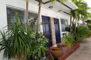 724 85th St, Miami Beach, FL 33141 - Photo 1