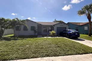 22469 SW 56th Ave, Boca Raton, FL 33433 - Photo 1