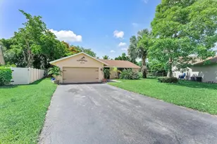 9234 Southampton Pl, Boca Raton, FL 33434 - Photo 1