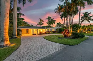 2840 NE 17th Ave, Wilton Manors, FL 33334 - Photo 1