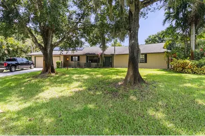 410 45th Avenue, Vero Beach, FL 32968 - Photo 1