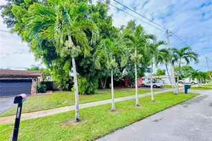 11540 Sheridan St, Pembroke Pines, FL 33026 - Photo 1