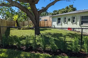 400 SW 14th St, Fort Lauderdale, FL 33315 - Photo 1