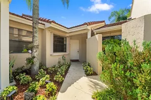 6310 NW 170th Ln, Hialeah, FL 33015 - Photo 1