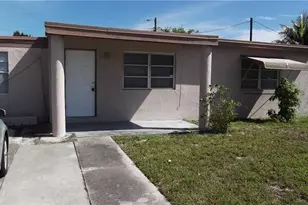 3136 N Seacrest Blvd, Boynton Beach, FL 33435 - Photo 1