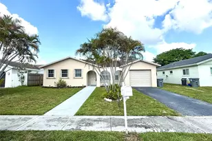 22765 SW 65th Terrace, Boca Raton, FL 33428 - Photo 1