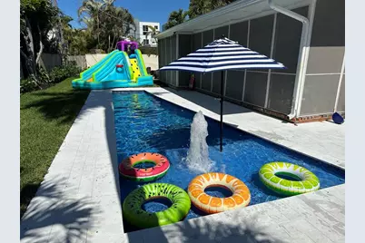 741 NE 16th Terrace, Fort Lauderdale, FL 33304 - Photo 1