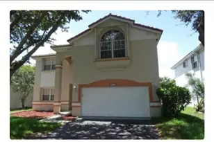 13388 NW 7th St, Plantation, FL 33325 - Photo 1