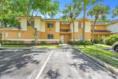 796 NW 91st Ter, Unit #796, Plantation, FL 33324 - Photo 1