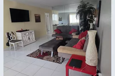 15610 NE 6th Ave, Unit #29C, Miami, FL 33162 - Photo 1