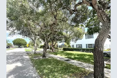 6750 NE 21st Rd, Unit #121, Fort Lauderdale, FL 33308 - Photo 1