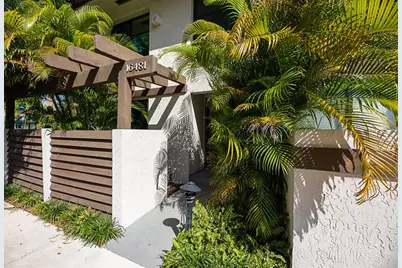 16481 NE 26th Avenue #20, North Miami Beach, FL 33160 - Photo 1