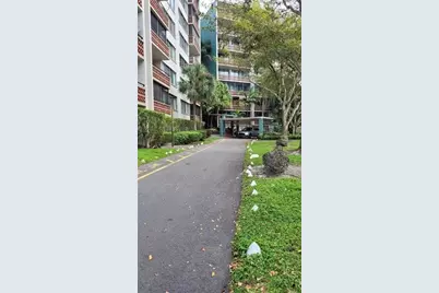 4222  Inverrary Blvd, Unit #4206, Lauderhill, FL 33319 - Photo 1