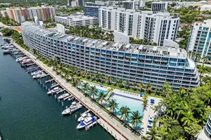 2950 NE 188th St, Aventura, FL 33180 - Photo 1