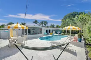 25 NE 26th Ct, Wilton Manors, FL 33334 - Photo 1