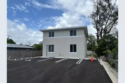 1117 NE 5th Ave, Unit #3, Fort Lauderdale, FL 33304 - Photo 1