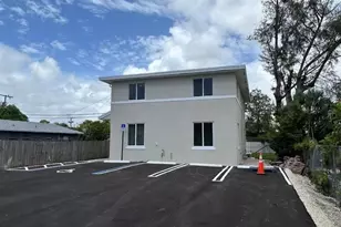 1117 NE 5th Ave, Fort Lauderdale, FL 33304 - Photo 1