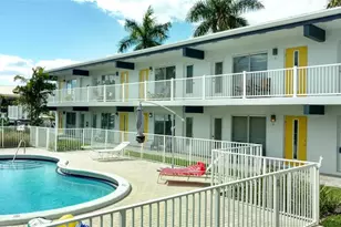 1354 Bayview Dr, Fort Lauderdale, FL 33304 - Photo 1