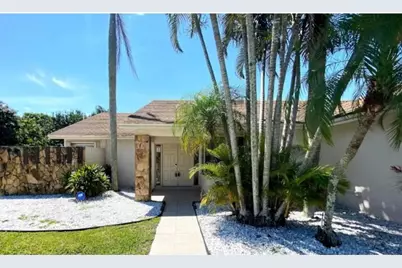 9811 Majorca Place, Boca Raton, FL 33434 - Photo 1