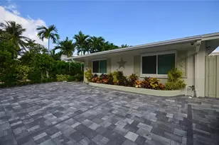 1635 NE 5th Ct, Fort Lauderdale, FL 33301 - Photo 1