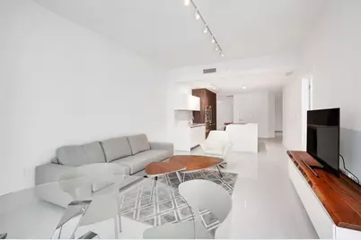 851 NE 1st Avenue #2005, Miami, FL 33132 - Photo 1