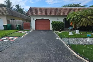 7904 NW 70th Ct, Tamarac, FL 33321 - Photo 1
