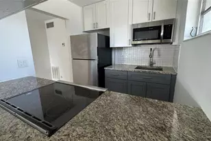 344 SE 11th Ave, Pompano Beach, FL 33060 - Photo 1