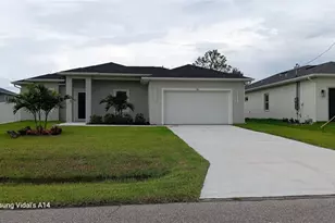 161 Antilla Dr, Rotonda West, FL 33947 - Photo 1